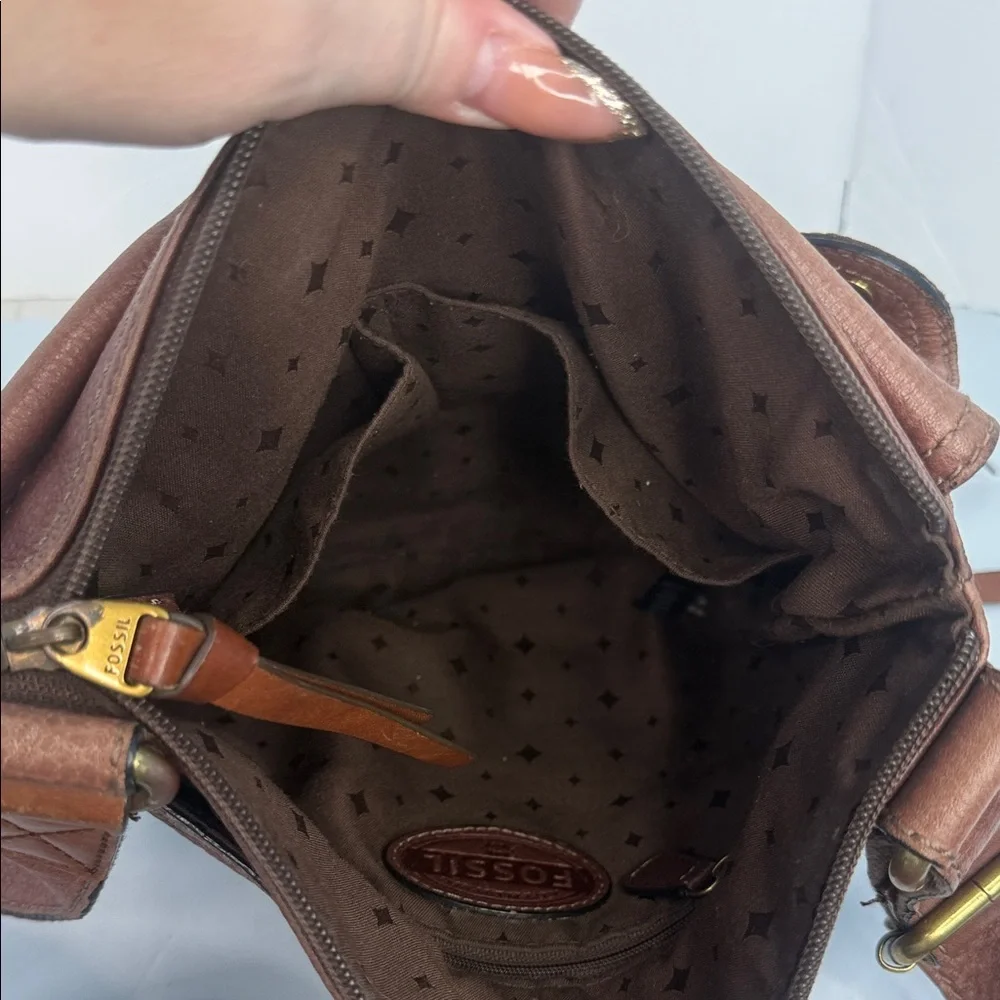 Fossil bag is a Morgan Traveler